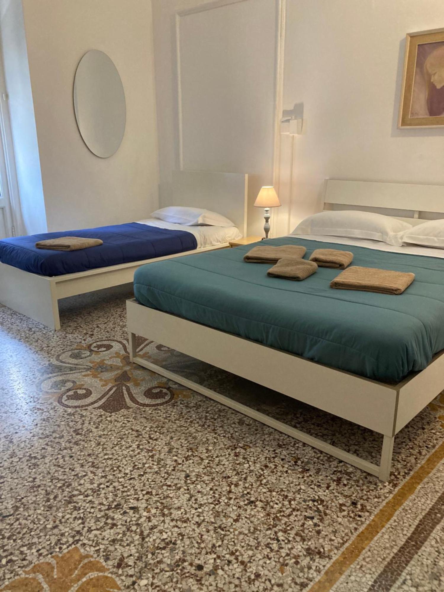 Guest House Roma 热那亚 外观 照片