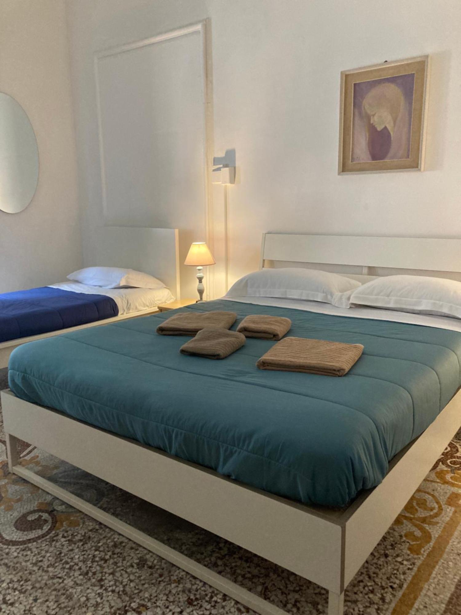 Guest House Roma 热那亚 外观 照片